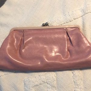 EUC Arden B vintage style clutch